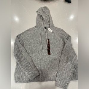 Womens Banana Republic Pullover NWT